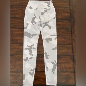 Werk Dancewear: Camo Leggings